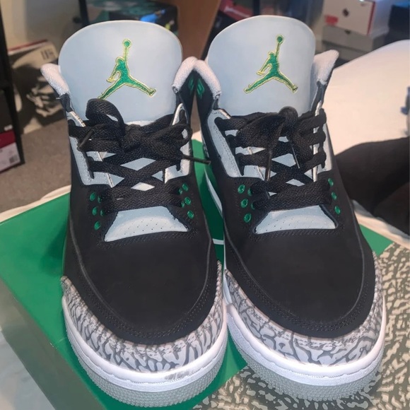 Pine Green Retro Jordan 3 Size 11